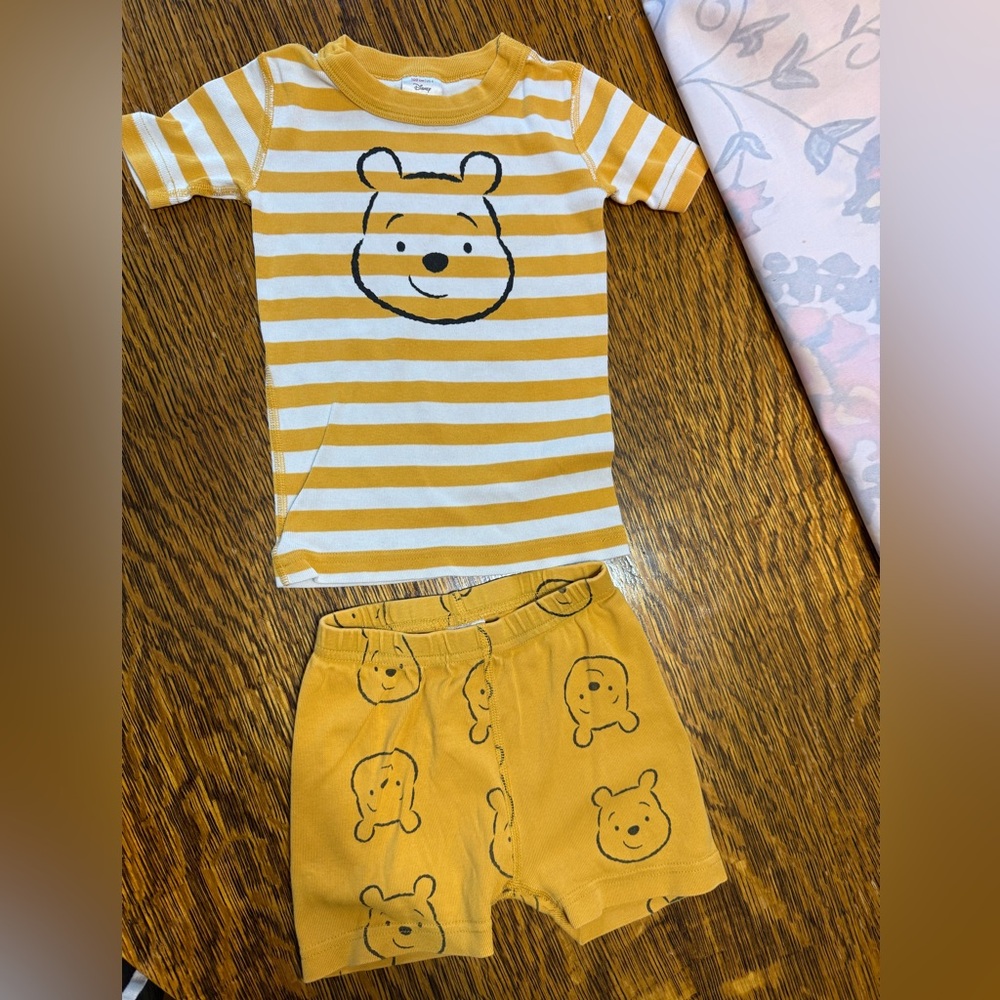 Hanna Andersson Disney Yellow Pajama Set with Winnie the Pooh Design